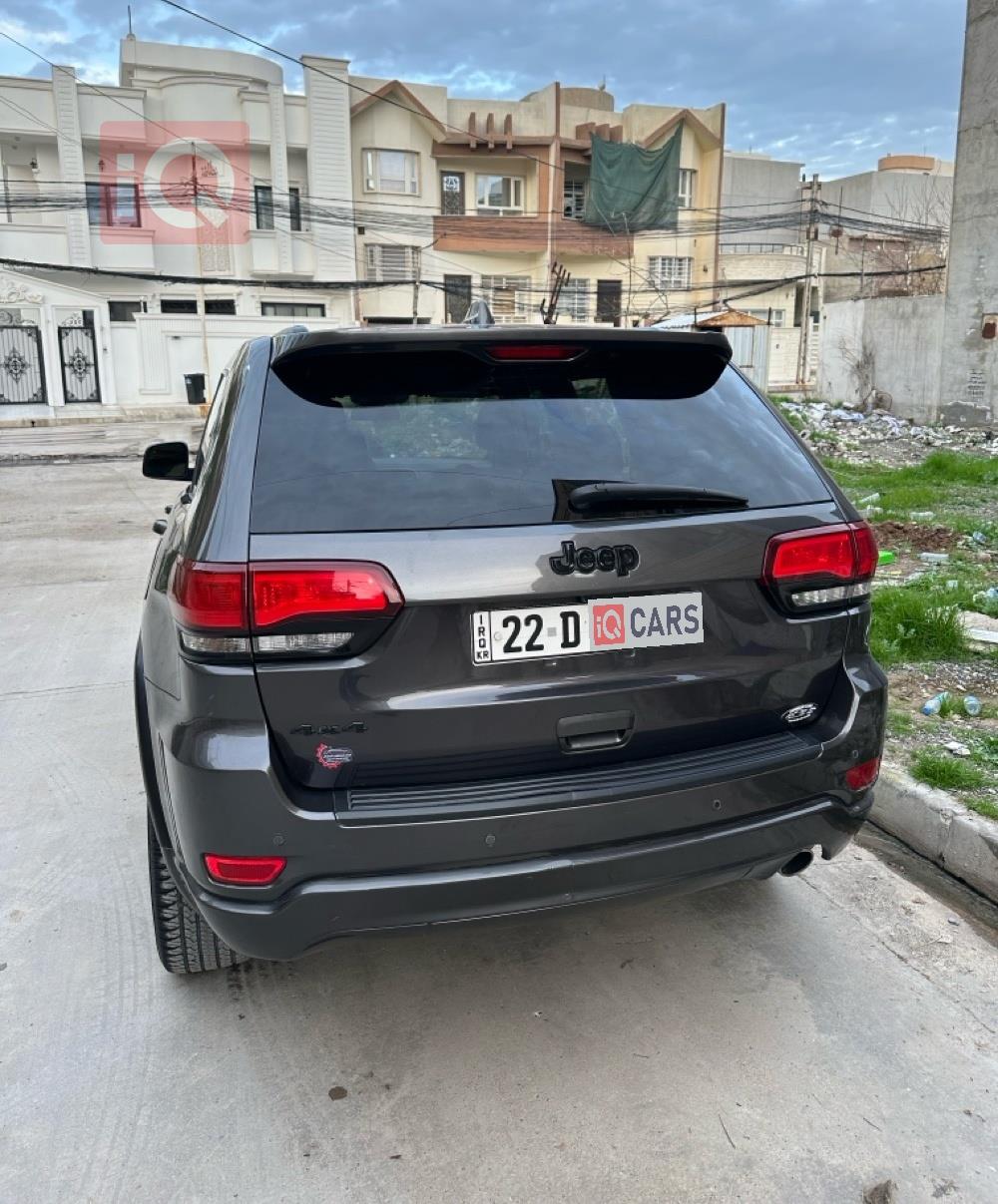 جيب جراند شيروكي